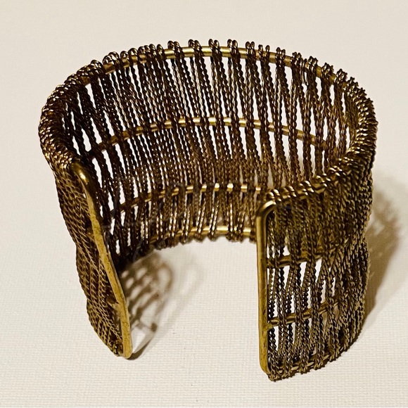 Brass Vintage Bracelet In Good Preowned Condition. Slip on and off easily. - Picture 2 of 2